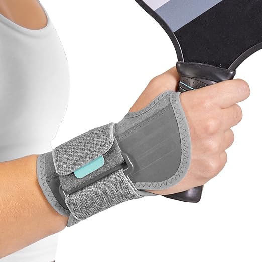 BraceAbility Wrist Support for Men and Women - Tennis and Pickleball Wrist Brace, Sports Injury Relief, Sprained Wrist Recovery, Tendonitis Support, Cycling, Volleyball, Golf - Left Hand (Medium)