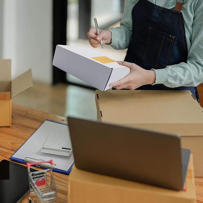 9x9x3 Inches White Shipping Boxes Set of 25，Cardboard Boxes Recyclable Corrugated Boxes Mailers for Small Business, Transporting, Packaging Storage Boxes and Craft Gifts Giving Products Box