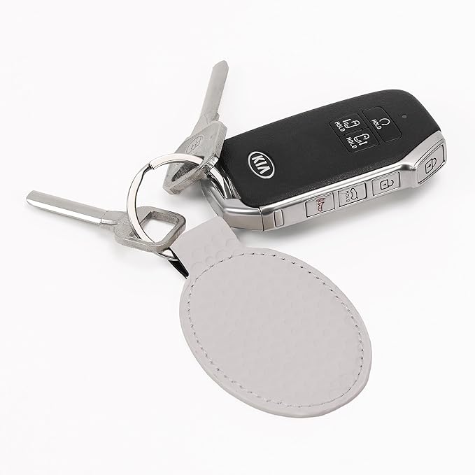 LaserGram Oval Keychain, Golfer Golfing, Personalized Engraving Included (Golf White)