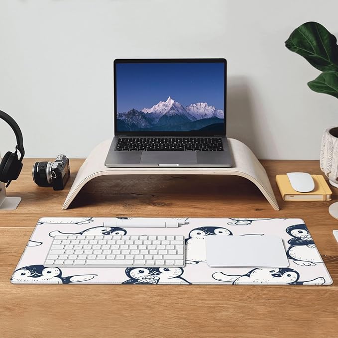 Cute Penguins Mouse Pad, Large Big Gaming Mouse Pad Desk Pad, Mousepad with Non-Slip Rubber Base, Extended XXL Mouse Mat for Computer Laptop Office Accessories
