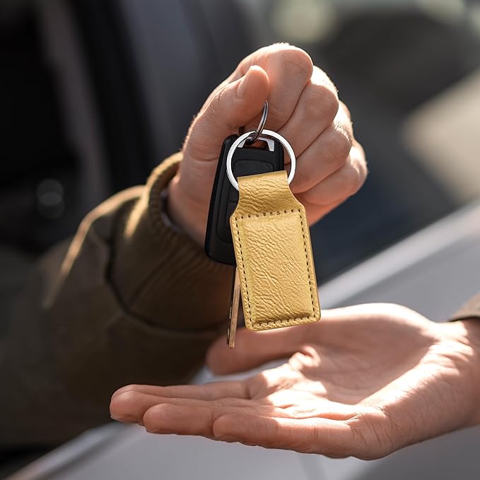 LaserGram Rectangle Keychain, Coat of Arms Germany, Personalized Engraving Included (Gold)