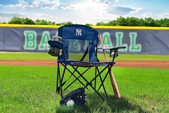 Equip Outfield Chair